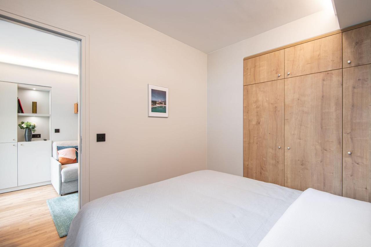 New - Superbe 1 Bdr Appt - Design 60'S - Paris 15E Apartman Kültér fotó